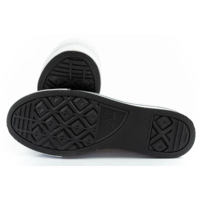 9. Converse women's Chuck Taylor All Star sneakers white