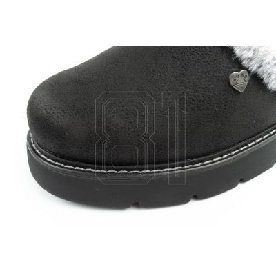 6. Skechers Cozy Blend slipper shoes for women, insulated slip-on sneakers