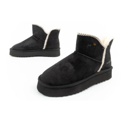 8. Wrangler Elsa winter boots ankle boots insulated comfortable fashionable