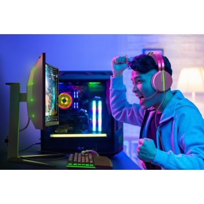 31. Philips 34" monitor 34M2C6500/00 2xHDMI DP 3xUSB