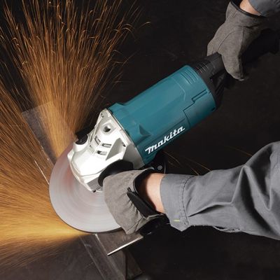 2. Makita GA9081 uncategorized