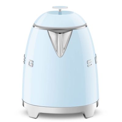 26. SMEG Kettle KLF05PBEU 0.8L pastel blue mini kettle