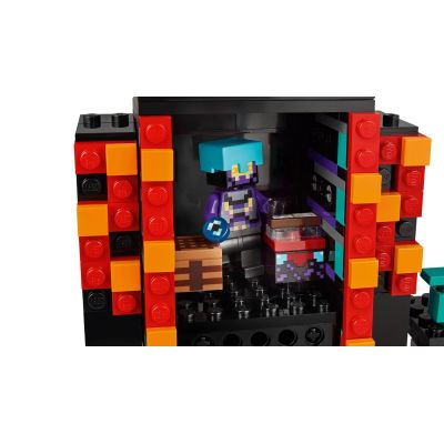 17. LEGO Minecraft 21279 Enderman Tower