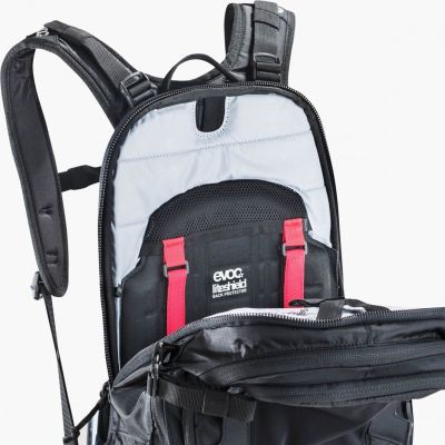 7. Evoc FR Trail Blackline 20 Enduro Cycling Backpack - Black Size: S