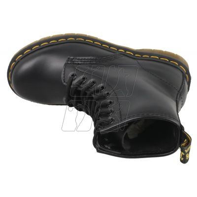 7. Dr Martens 1460 Smooth 11822006 shoes