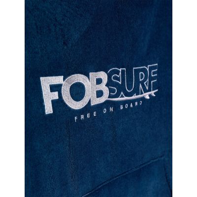 8. Men's beach poncho with UPF50+ filter 4F 4FRSS26TFPOM003-31S