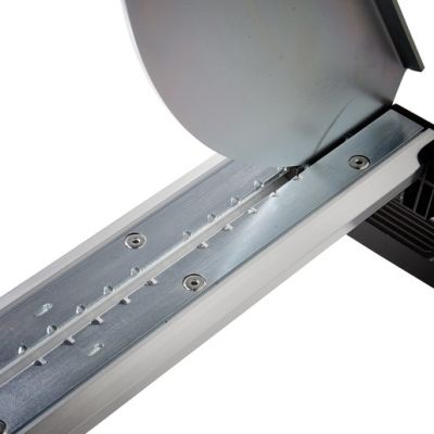 18. Wolfcraft LC 600 laminated panel cutter