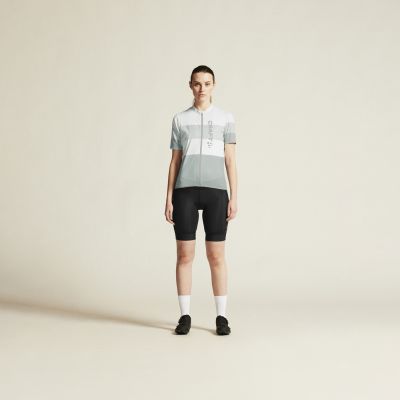 3. Women's CORE ENDUR LOGO JERSEY W Short Sleeve T-Shirt