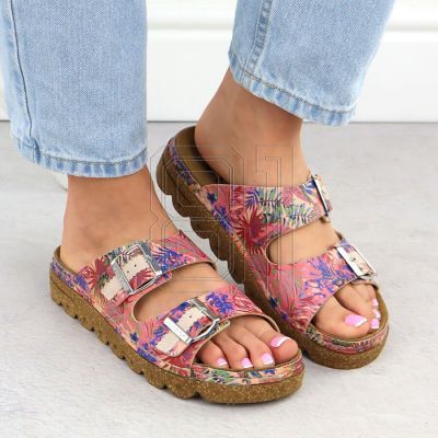 10. Rieker W V8751-90 RKR806 flip-flops