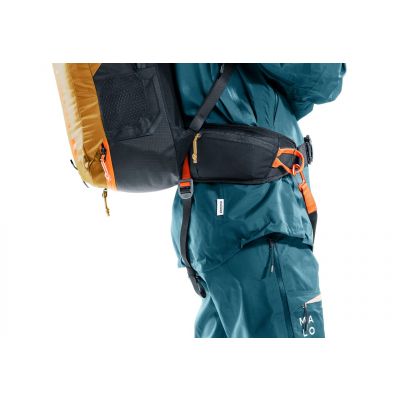 17. Deuter Alproof Lite 20 SL 331002367030 ski touring backpack