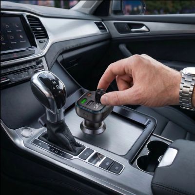 8. Tech-Protect CC07 3-Port PD 54W Car Charger + Bluetooth FM Transmitter - Black
