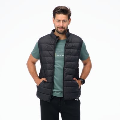 11. Men’s FOLDI Vest