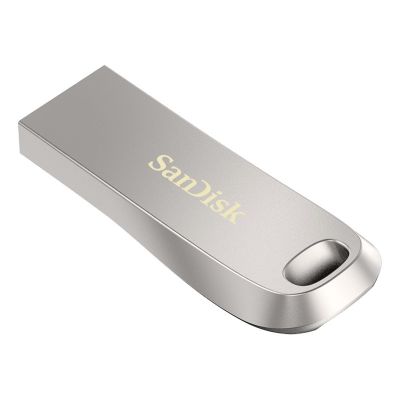 6. SanDisk Ultra Lux SDCZ74-256G-G46 Flash Drive (256GB; USB 3.0; Silver)