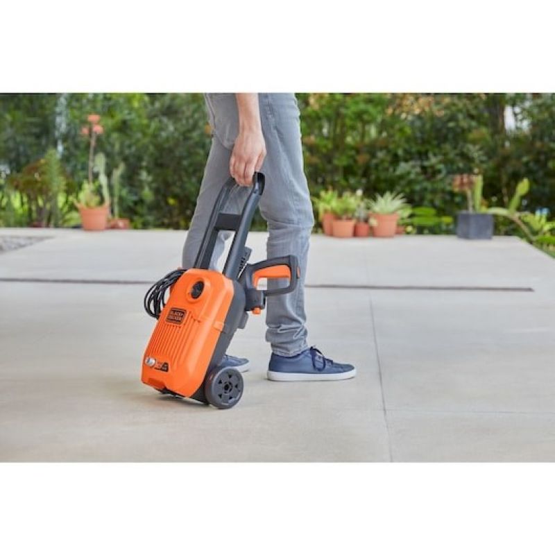 10. Black & Decker BEPW1300L-QS Compact Pressure Washer Electric 312 l/h Orange