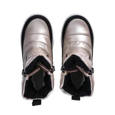 3. Calvin Klein Women's Snow Boots V3A5-83140-1862101 IVORY