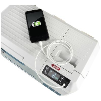 9. MAKITA.COOLER-HEATER 18V/40V XGT/230V CW003GZ01