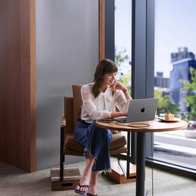 13. Ugreen USB-C to USB-C PD Cable 240W 2m - Black