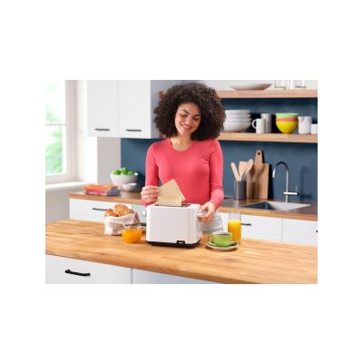 4. Braun HT1010WH 8 2 cups 900 W White