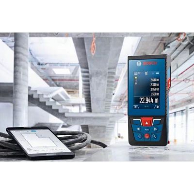 3. Bosch GLM 100-25 C Professional Black, Blue, Red 4x 0.08 - 100 m