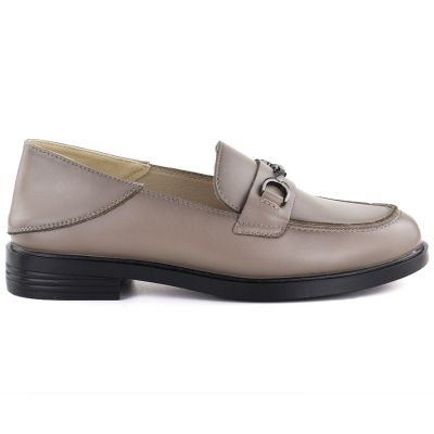 2. Women's leather moccasins beige Vinceza 18117