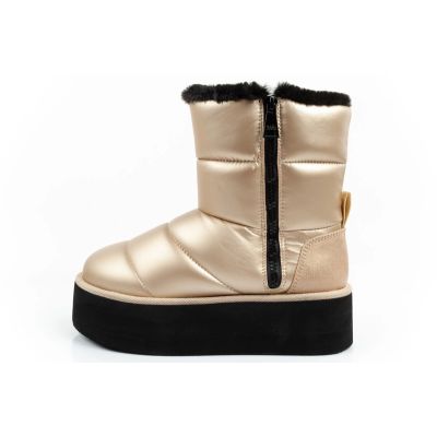 19. Karl Lagerfeld Thermo W KL48554HGD snow boots
