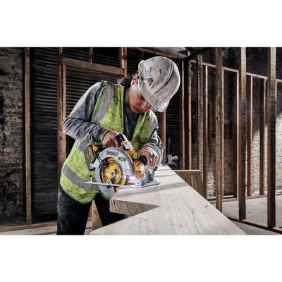 17. DeWALT DCS573NT-XJ Portable Circular Saw