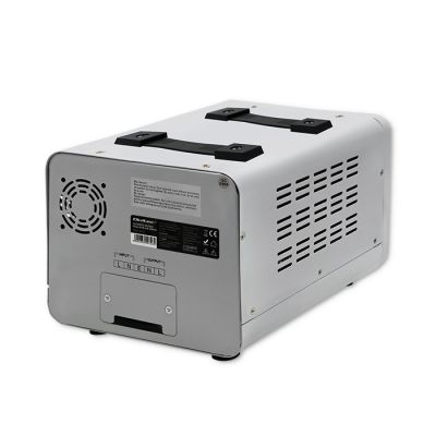 3. QOLTEC Automatic Voltage Stabilizer AVR 5000VA