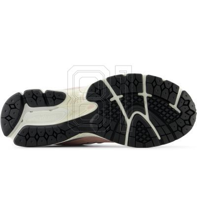 11. New Balance M2002RFC sports shoes