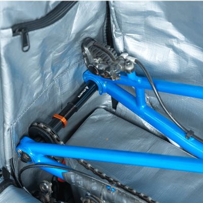 3. GRANITE CHAINDOCK Axis