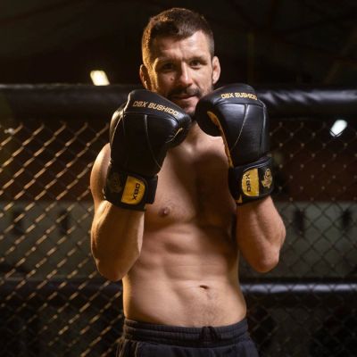 2. 10oz Boxing Gloves - Hammer Gold - Legacy Series