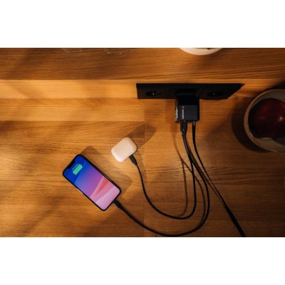 12. Verbatim Gan 65W charger 2xUSB-C PD, 1xUSB-A, retrac. Cable 32217