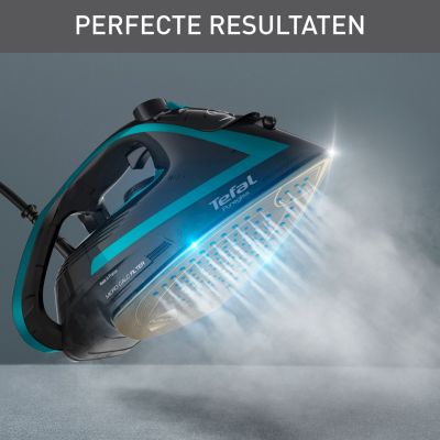 35. Tefal FV8066 3000 W Iron