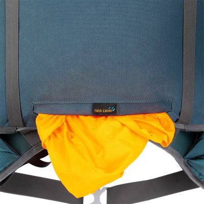 7. NILS Camp NC1949 hiking backpack green Bergen 65l