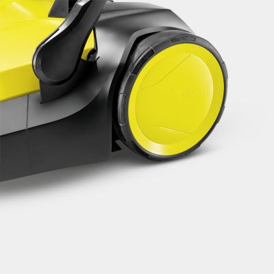 2. Kärcher S 6 Twin Electric Brush Black, Yellow