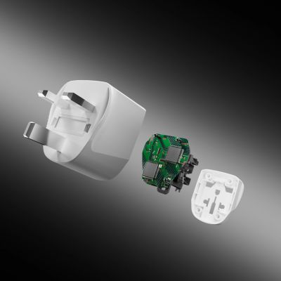 8. SBS UK Travel Adapter - Universal - White