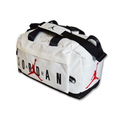 3. AIR Jordan Duffle Bag White - SM0168-001