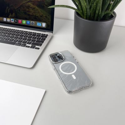 5. Glitter Case MagSafe for iPhone 16 Pro Max - white with glitter