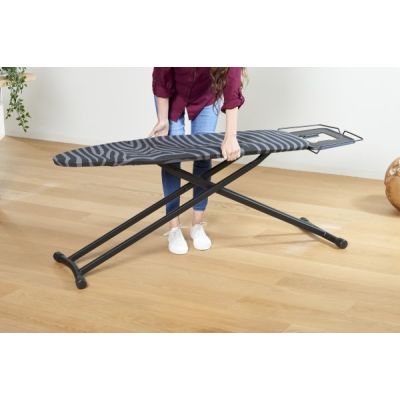 4. Taurus Argenta Plus Ironing Board