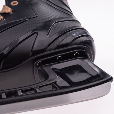 5. Men’s KAYAK Hockey Skates