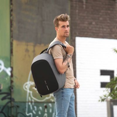 36. XD DESIGN ANTI-THEFT BACKPACK BOBBY HERO REGULAR GRAY P/N: P705.292