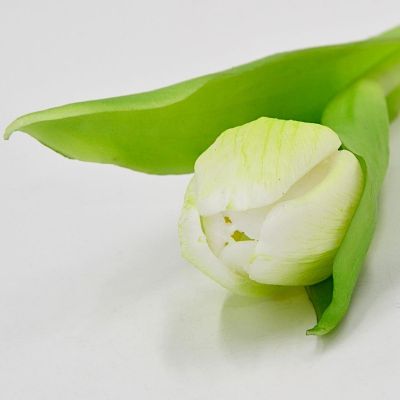 8. WHITE TULIP 31CM LIFE-LIKE SPRING DECORATION