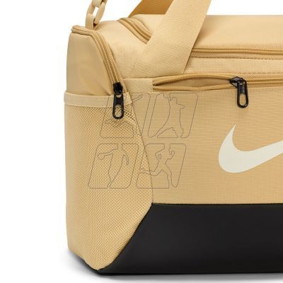 7. Nike Brasilia DM3977-252 bag