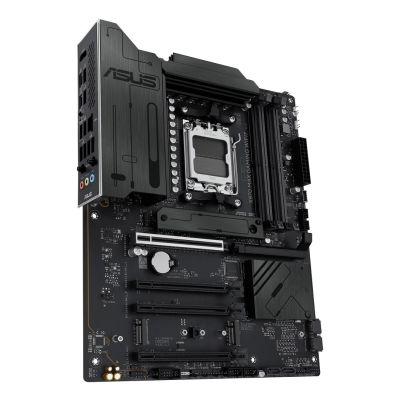5. Asus X870 MAX GAMING WIFI7 motherboard