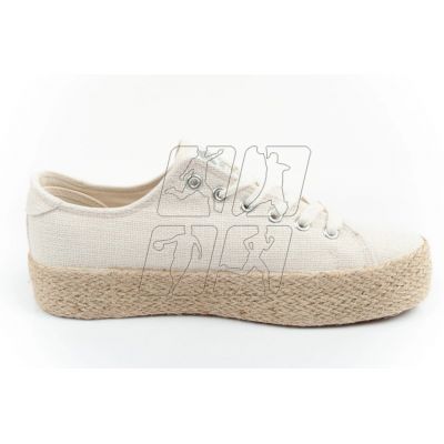 4. Lee Cooper W Shoes LCW-25-02-3284L