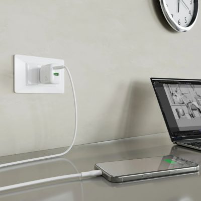 8. Puro PROLITE 25W USB-A / USB-C wall charger + USB-C - USB-C cable 1.2m - white