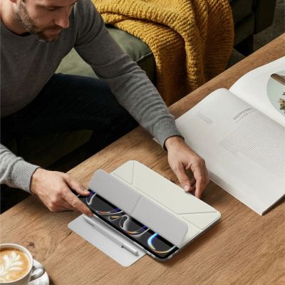 10. AmazingThing Minimal Mag Case for iPad Pro M5 11" - White