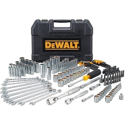 5. DeWALT DWMT81531-1 socket/socket set