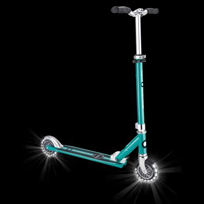 8. FLOW ELEMENT LIGHTS scooter (721-307)