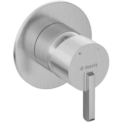 Concealed shower tap without shower diverter
