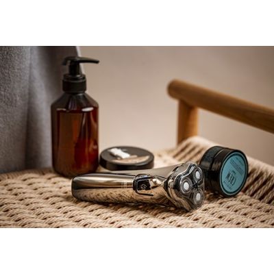 12. CAMRY CR 2925 Shaver